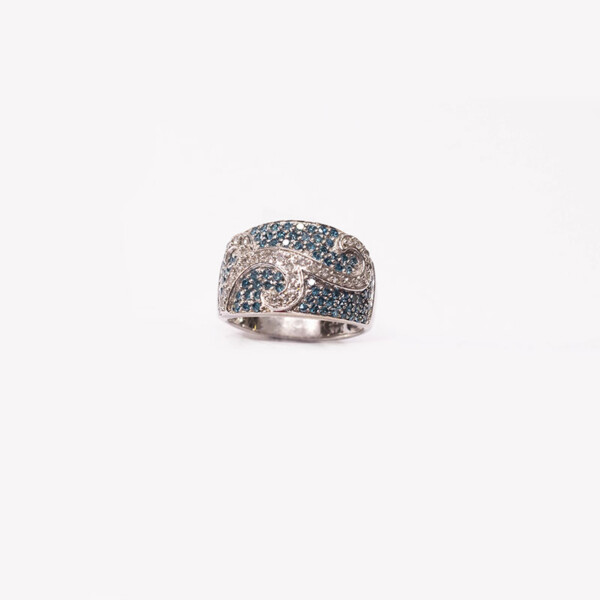 Anillos